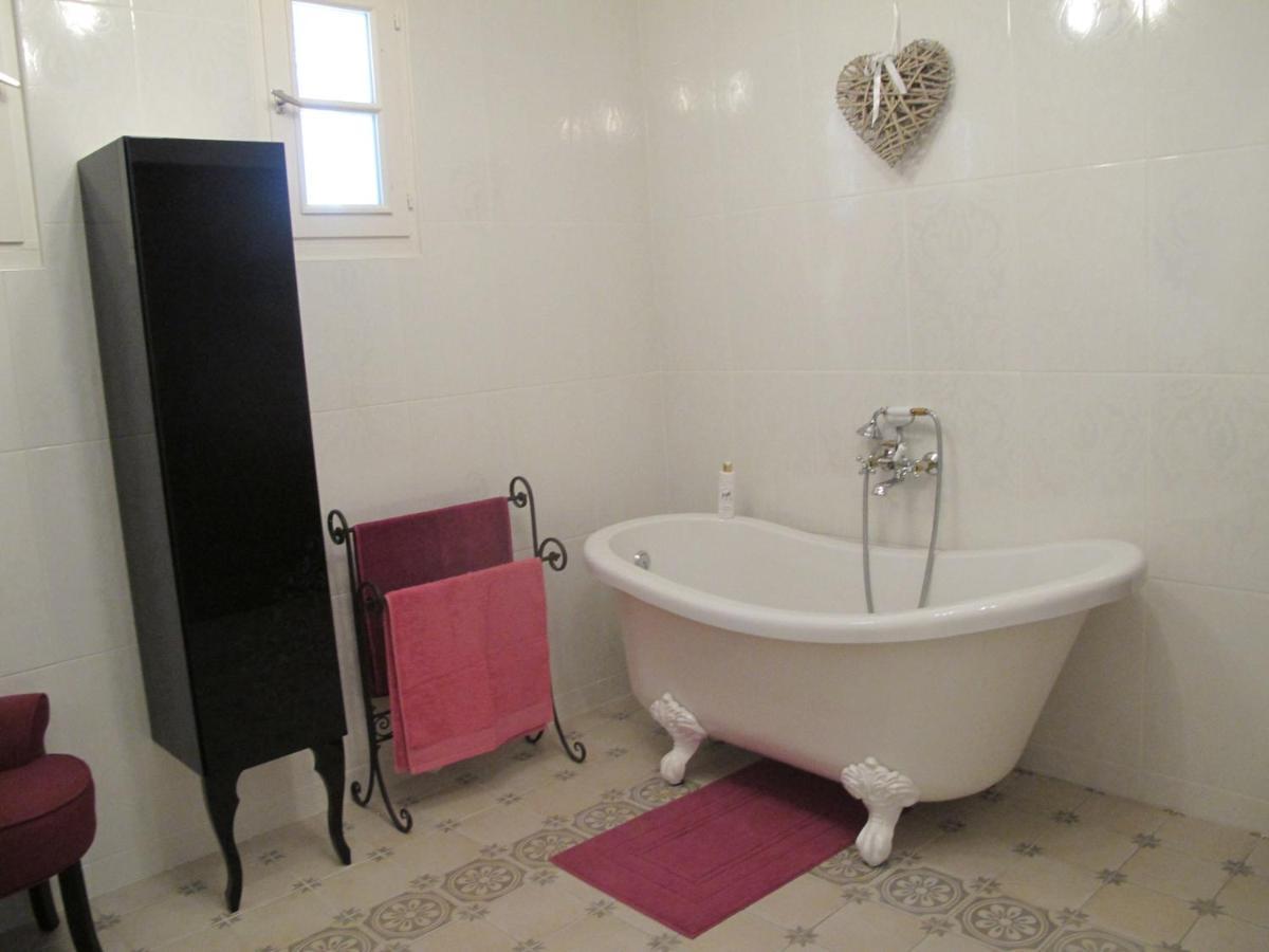 L'Oustau De Bigatie Bed and Breakfast Lambesc Buitenkant foto