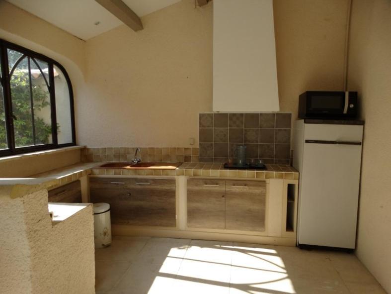 L'Oustau De Bigatie Bed and Breakfast Lambesc Buitenkant foto